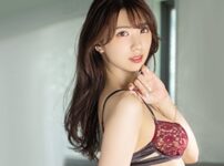 エロ漫画 同人 レビュー 天鹿 | 〚山岸逢花〛S級美乳女優がランジェリー姿で卑猥な尻を揉みしだく☆☆ねっとりフェラした後はTバックをめくり上げ腰グラインド【エロ動画 天鹿】